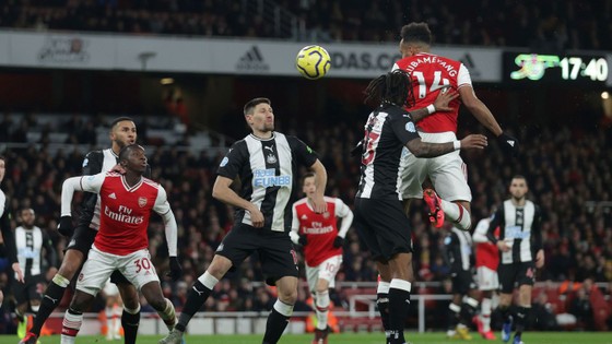 TRỰC TIẾP Arsenal - Newcastle: Aubameyang săn tìm bàn thắng ảnh 5