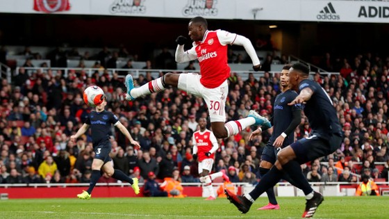 Arsenal - Everton 3-2: Aubameyang ghi cú đúp giúp Pháo thủ ngược dòng ảnh 4