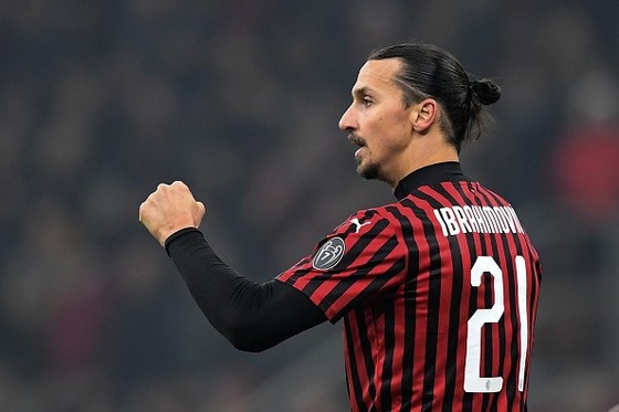 Zlatan Ibrahimovic vẫn tỏa sáng với Milan