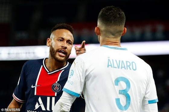 Alvaro phản bác cáo buộc phân biệt chủng tộc của Neymar: Đôi khi bạn phải học cách thua cuộc! ảnh 1
