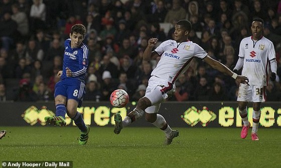 Oscar muốn trở lại Chelsea để viết tiếp ‘câu chuyện đẹp’ ở Stamford Bridge ảnh 1