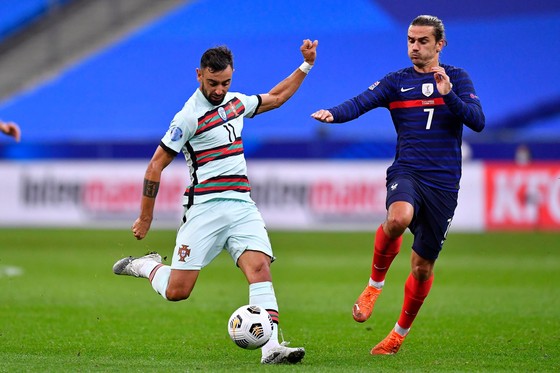 Bồ Đào Nha sẽ tranh ngôi đầu bảng với Pháp