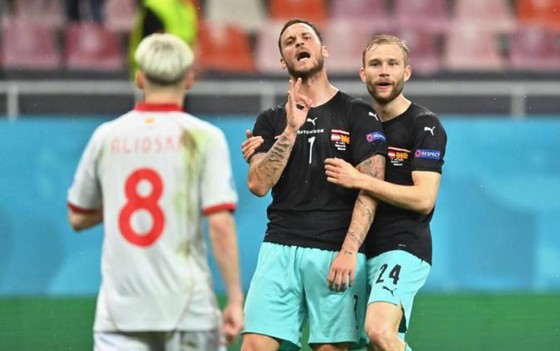 Hà Lan – Áo: Liệu Da cam có nổi gió khi tuyển Áo mất Arnautovic vì án treo giò ảnh 1