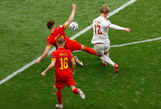 Xứ Wales – Đan Mạch 0-4, Kasper Dolberg viết tiếp giấc mơ cùa Lính chì ảnh 3
