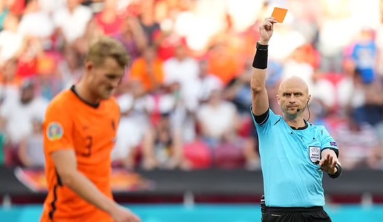 Hà Lan – CH Séc 0-2: Tomas Holes và Patrik Schick ghi bàn khi de Ligt trượt chân ảnh 4