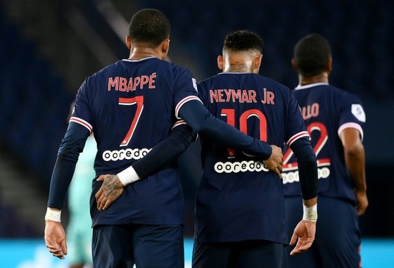 Mbappe muốn tiếp tục chơi bên cạnh Neymar ở PSG