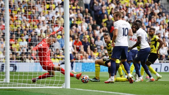 Tottenham – Watford 1-0: Harry Kane trở lại nhưng Son Heung-min mới là người hùng ảnh 4