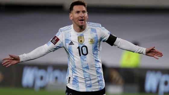 Messi sẽ chơi trên sân Paraguay