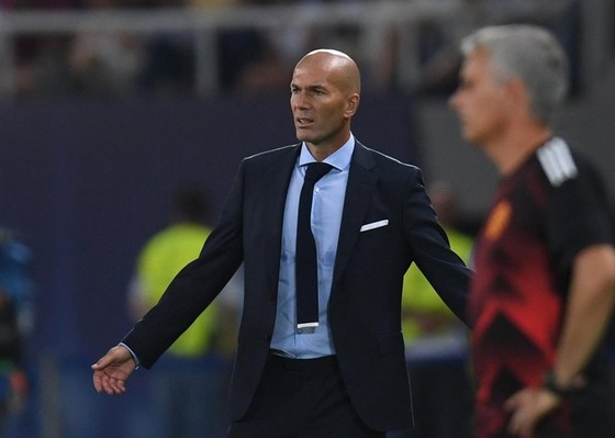 Zidane đã đàm phán nhiều tuần với PSG, mở đường cho Pochettino sang Man United