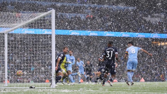 Manchester City – West Ham 2-1: Gundogan và Fernandinho ghi dấu ấn ảnh 2