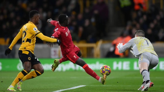 Wolves – Liverpool 0-1: Salah và Mane tịt ngòi, Origi tỏa sáng nhấn chìm Bầy sói ảnh 3