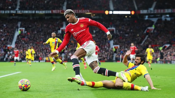 Man United – Crystal Palace 1-0: Fred tỏa sáng mang về chiến thắng đầu tay cho HLV Rangnick ảnh 1