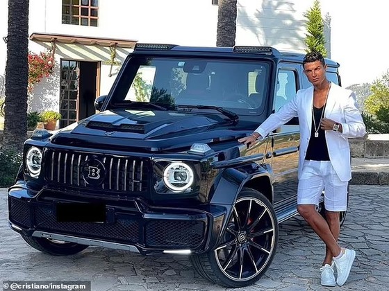 Ronaldo và những chiếc siêu xe của mình