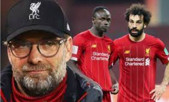 Klopp chúc mừng Mo Salah và Sadio Mane thành công ở AFCON 2022 ảnh 1