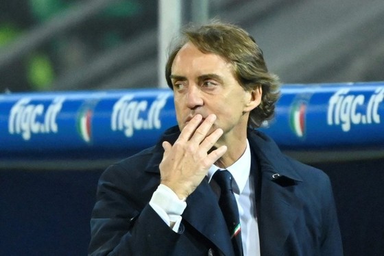 HLV Roberto Mancini thất vọng khi bỏ lỡ World Cup 2022