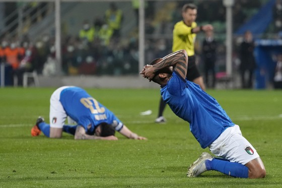 Italy thất bại trong hành trình đến World Cup lần thứ 2 liên tiếp