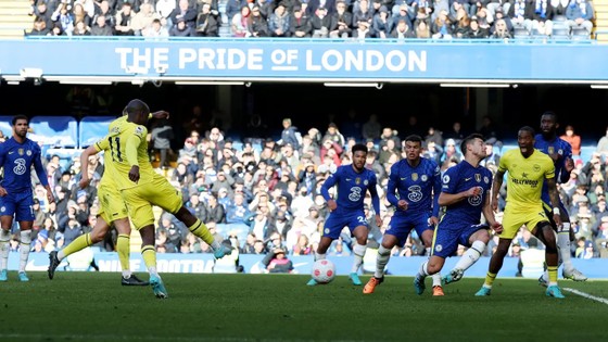 Eriksen giúp Brentford đè bẹp Chelsea ở Stamforde Bridge ảnh 7