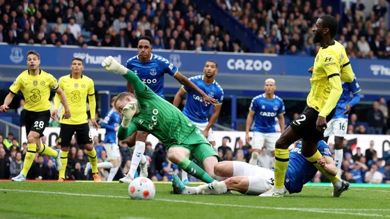 Richarlison nhấn chìm Chelsea, Everton sống lại hy vọng trụ hạng ảnh 3