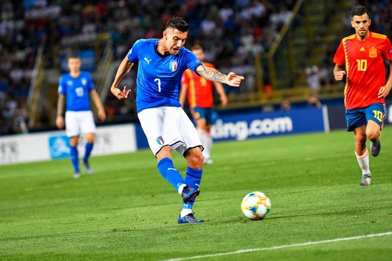 Lorenzo Pellegrini sẽ là thế hệ kế tiếp săn lùng vinh quang cho Azzurri