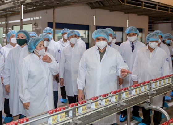 Thủ tướng Chính Phủ Phạm Minh Chính: Vinamilk nỗ lực thực hiện tốt 'mục tiêu kép' ảnh 1