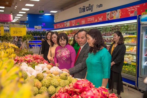 Khởi động Tuần lễ 'Tự hào hàng Việt Nam - Tinh hoa hàng Việt Nam' ảnh 1