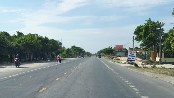 Quảng Bình: Phân luồng xe tải hạng nặng nhằm đảm bảo tính mạng người dân ảnh 2