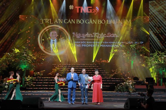 Đêm nhạc kỷ niệm 25 năm phát triển Tập đoàn TNG Holdings Vietnam ảnh 2