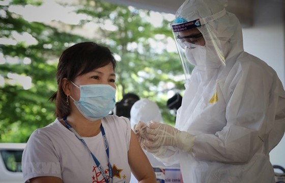 Dịch COVID-19: Tìm giải pháp giữ ổn định việc làm cho người lao động hình ảnh 2 Dich COVID-19: Tim giai phap giu on dinh viec lam cho nguoi lao dong hinh anh 2