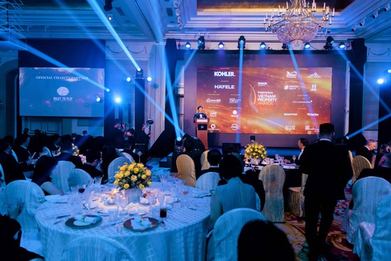 Hưng Thịnh Land nhận cú đúp giải thưởng Propertyguru Vietnam Property Awards 2021 ảnh 1