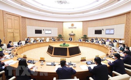 Kiên trì thực hiện thích ứng an toàn, kiểm soát hiệu quả dịch COVID-19 hình ảnh 2 Kien tri thuc hien thich ung an toan, kiem soat hieu qua dich COVID-19 hinh anh 2