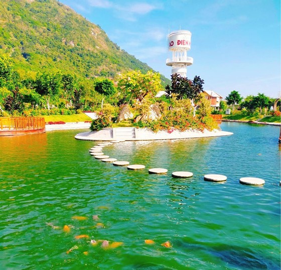 Khu du lịch sinh thái An Hảo sáng điện đón xuân ảnh 2
