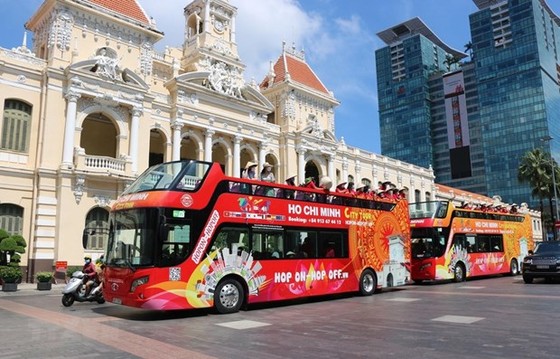 Du lịch TP. HCM đón đầu xu hướng mới: Nắm bắt chìa khóa chuyển đổi số hình ảnh 2 Du lich TP. HCM don dau xu huong moi: Nam bat chia khoa chuyen doi so hinh anh 2