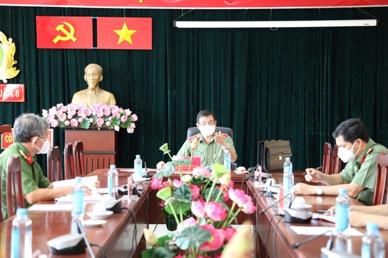 Giám đốc Công an TPHCM yêu cầu cán bộ chiến sĩ phải giữ vững 'vùng xanh' ảnh 2