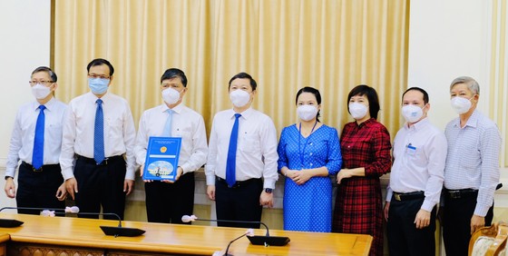 Ông Nguyễn Văn Hiếu giữ chức Giám đốc Sở GĐ-ĐT TPHCM ảnh 1