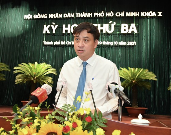 Phó Chủ tịch UBND TPHCM Lê Hòa Bình: Tập trung giải quyết dứt điểm tồn tại ở Thủ Thiêm ảnh 2