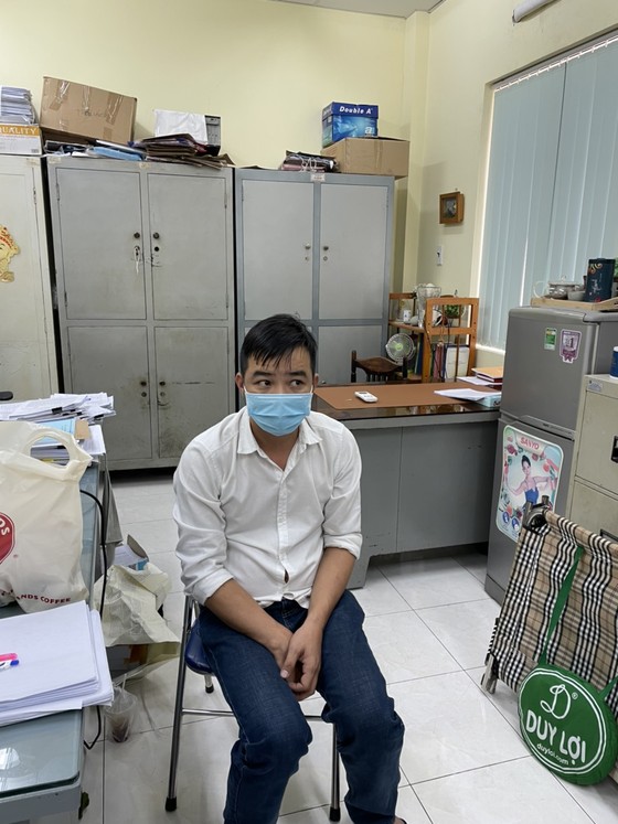 Vụ mua kit test Công ty Việt Á: Công an TPHCM khởi tố giám đốc một doanh nghiệp và nhân viên Bệnh viện Thủ Đức  ảnh 1
