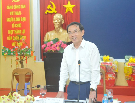 Bí thư Thành ủy TPHCM Nguyễn Văn Nên: Tri ân các bác tài lái xe cứu thương ảnh 5