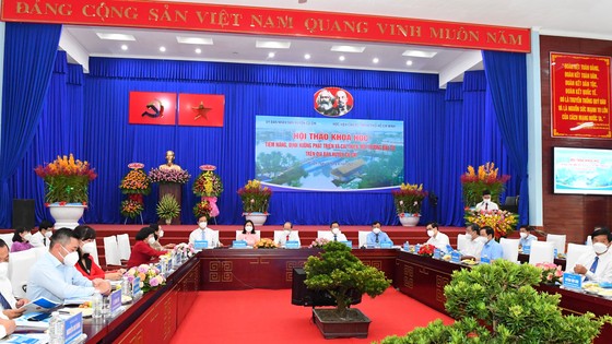 Chủ tịch HĐND Nguyễn Thị Lệ: Xác định đúng hướng, đúng mô hình để thúc đẩy huyện Củ Chi phát triển ảnh 1