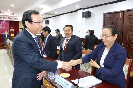 TPHCM và tỉnh Savannakhet ký kết Bản ghi nhớ hợp tác giai đoạn 2022-2025 ảnh 3