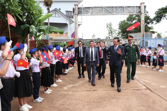 Chuyến thăm và làm việc của đoàn đại biểu cấp cao TPHCM tại Lào thành công tốt đẹp ảnh 19