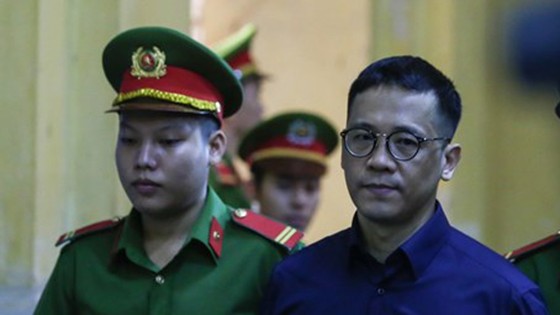 Xét xử vụ án Phạm Công Danh và đồng bọn giai đoạn 2 - Tuyên trả hồ sơ để điều tra bổ sung ảnh 3