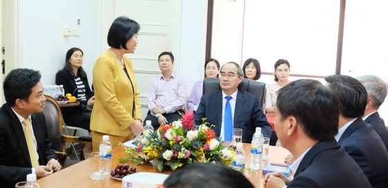 TPHCM tìm kiếm đối tác chiến lược với Singapore về quy hoạch và đào tạo ảnh 1