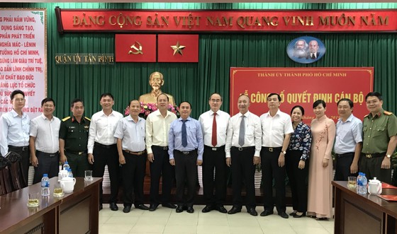 Bí thư Thành ủy TPHCM Nguyễn Thiện Nhân trao quyết định cán bộ tại quận Tân Bình ảnh 3