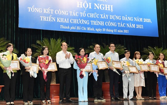 Bí thư Thành ủy TPHCM Nguyễn Văn Nên: Khắc phục nể nang, hình thức trong đánh giá cán bộ ảnh 4