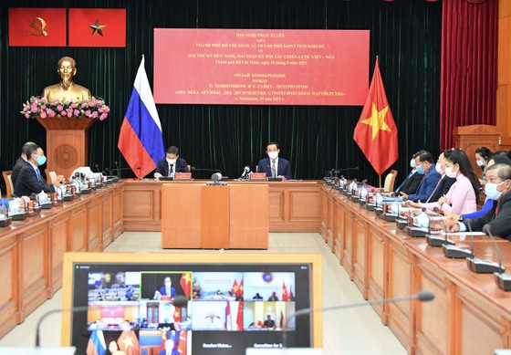 Bí thư Thành ủy TPHCM Nguyễn Văn Nên họp trực tuyến với Thống đốc thành phố Saint Petersburg ảnh 1