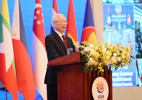 Khai mạc trọng thể Hội nghị Cấp cao ASEAN lần thứ 37 và các hội nghị cấp cao liên quan ảnh 2