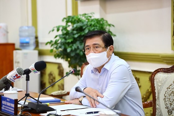 Chủ tịch UBND TPHCM Nguyễn Thành Phong: Không để công việc trì hoãn, ảnh hưởng đến người dân, doanh nghiệp ảnh 2
