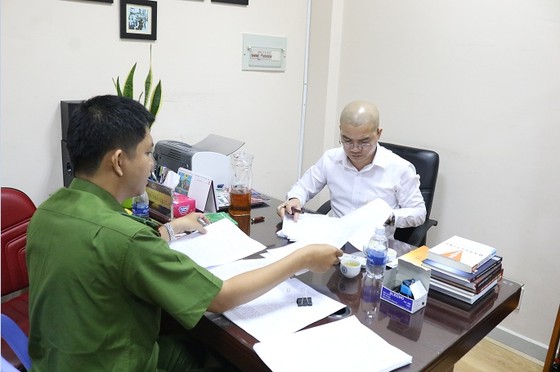 Phong tỏa tài khoản nhân viên cấp cao, người thân của Chủ tịch Công ty Alibaba ảnh 3