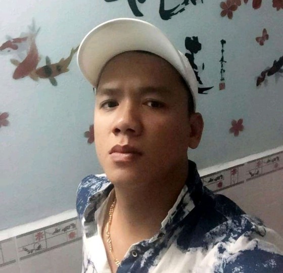 Truy bắt đối tượng cầm đầu trong vụ “băng áo cam” đập phá quán nhậu ở quận Bình Tân ảnh 1