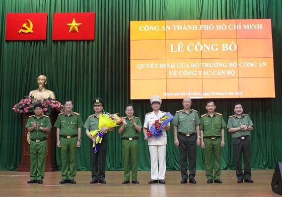 Đại tá Lê Hồng Nam giữ chức vụ Giám đốc Công an TPHCM từ ngày 1-7-2020 ảnh 2